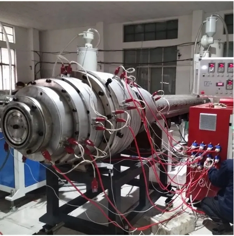 Como manter a operação normal do equipamento de tubo?
