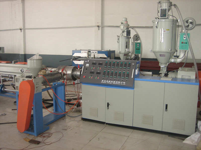 Máquina de tubo PB
